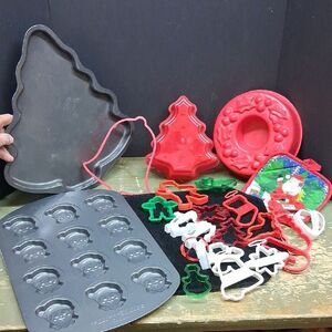 Awesome Christmas Cookie, Fudge, Breads, Salad, Cake Bake Package